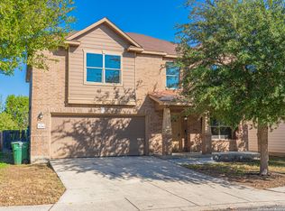 1238 Plaza Lake Dr, San Antonio, TX 78245