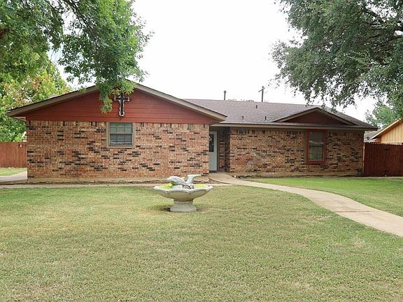 3rd image of 922 Lorey Ln