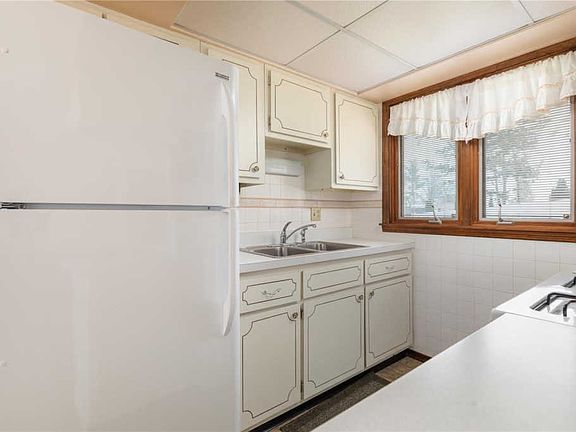 5th image of 3646 Kathleen Ann Dr