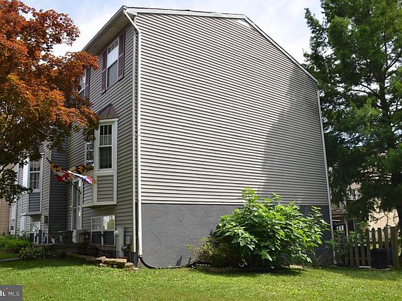 3rd image of 401 Kosoak Rd