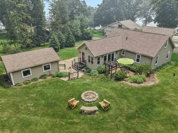 N3103 Cedar Park Rd, Merrimac, WI 53561