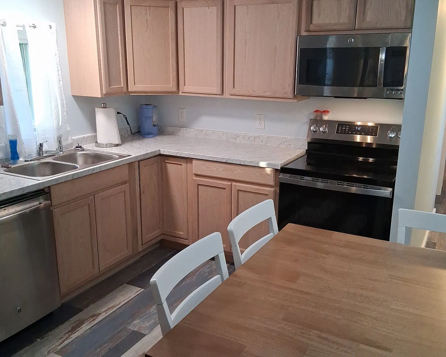 2 bed, 720 sqft, $1,800 — Photo 4