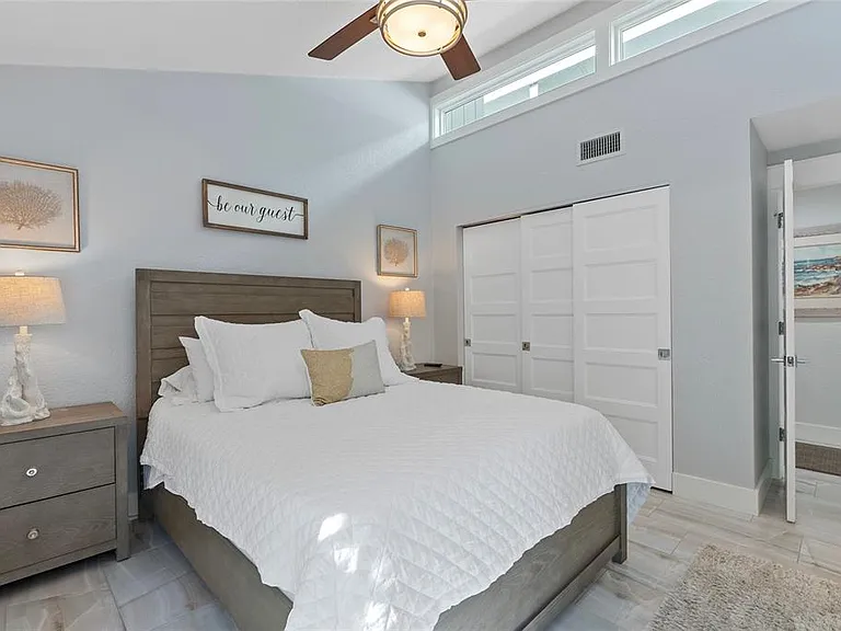 1100 Westway Dr — Photo 30