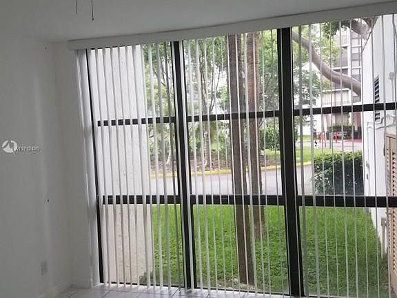 3rd image of 17021 N Bay Rd APT 125