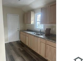 1005 E 130th St #UP, Cleveland, OH 44108