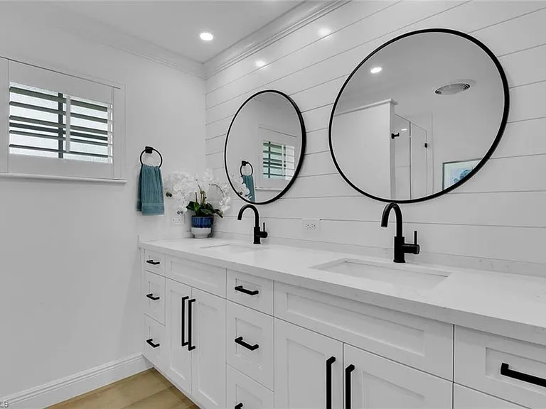 740 Park Shore Dr — Photo 16