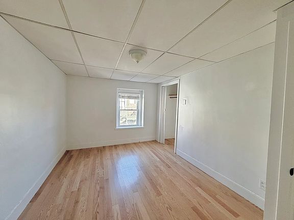 5th image of 144 Cabot St #3