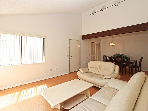 4th image of 22824 Hilton Head Dr Unit 92