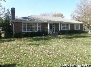 102 Tristan Rd, Bellemeade, KY 40222