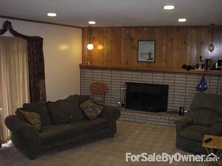 4th image of 45647 Sterritt St