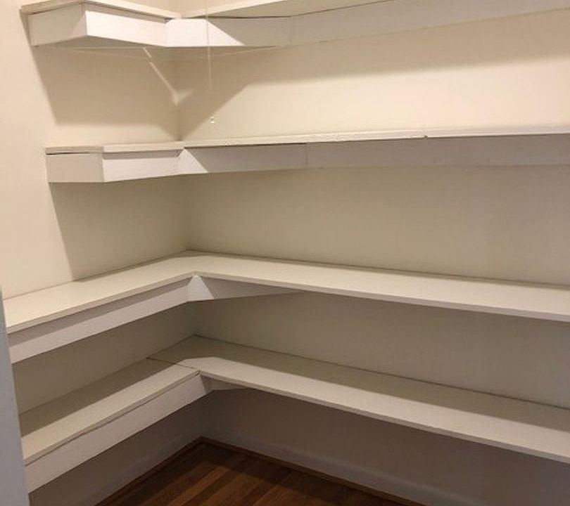 1st image of 3353 Easton Ave APT 2