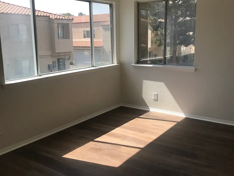 43453 30th St W #1 — Photo 38
