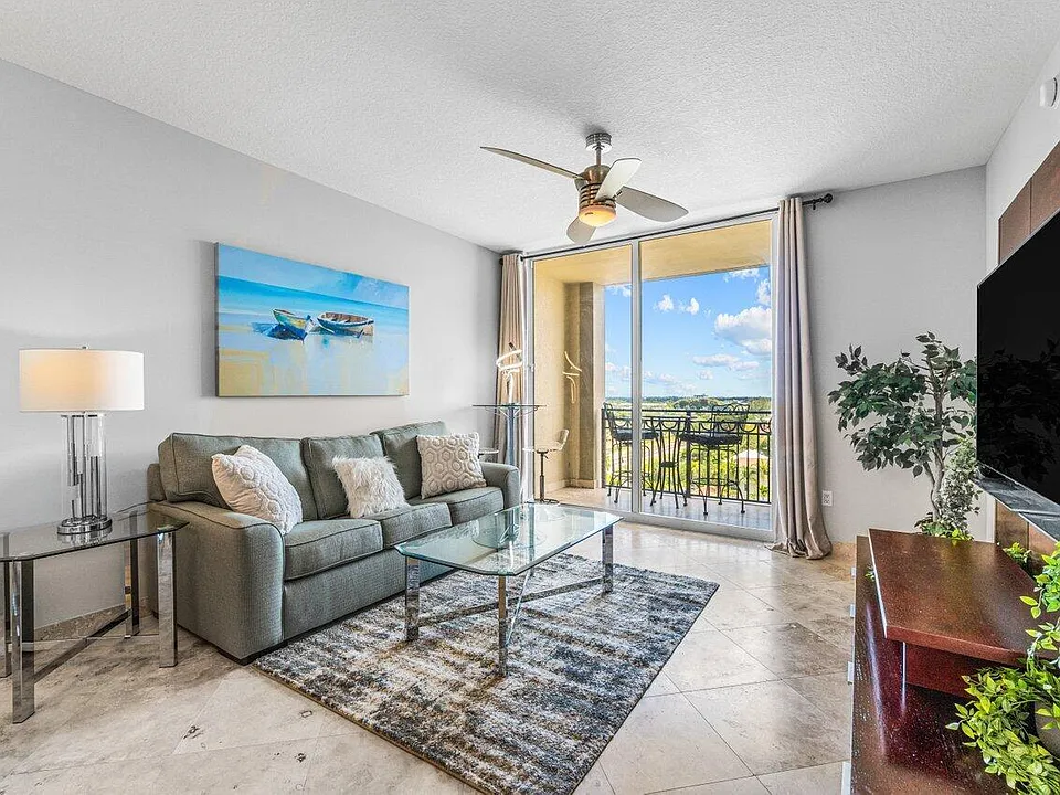 550 Okeechobee Blvd #824