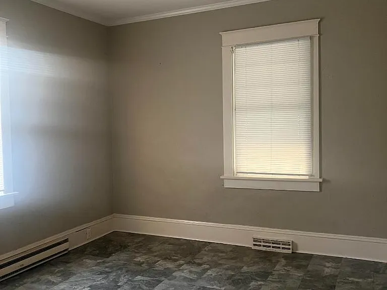Unit Photo