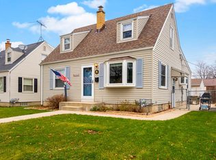 3536 N 98th St, Milwaukee, WI 53222