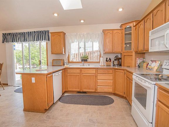 2nd image of 4418 N Morrow Ct