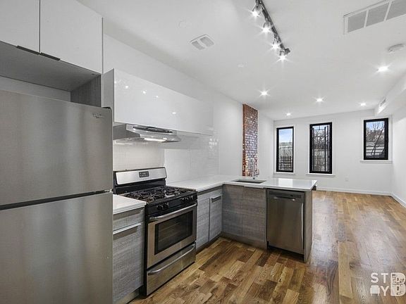 2nd image of 1299 Putnam Ave #2BS