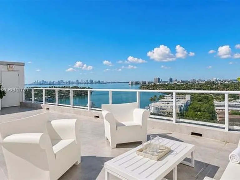 900 Bay Dr #424 — Photo 43