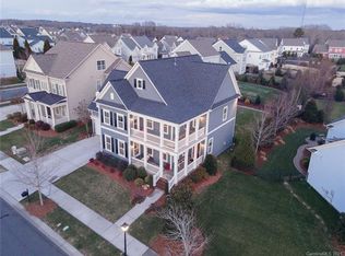 15718 Country Lake Dr, Pineville, NC 28134