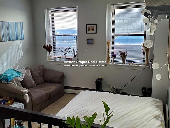 177 Saint Botolph St. #3 Boston - Back Bay Unit Photo 4 (1)