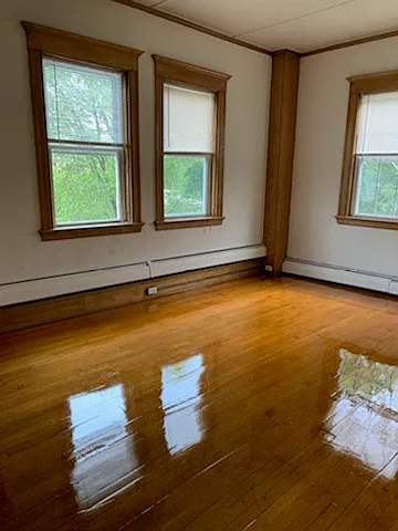2 bed, 900 sqft, $3,900 — Photo 3
