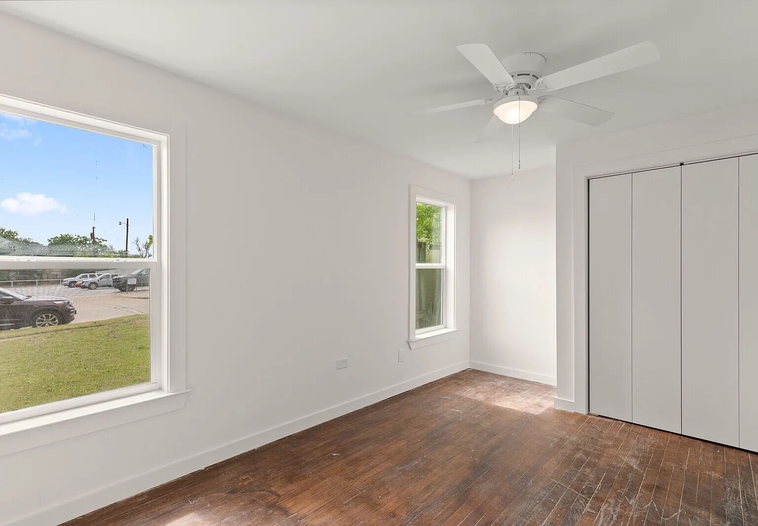 2401 Columbus Avenue - A — Photo 4