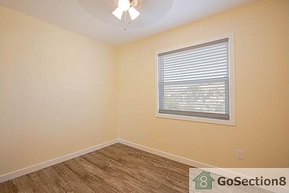 3rd image of 300 E Washington Blvd #307