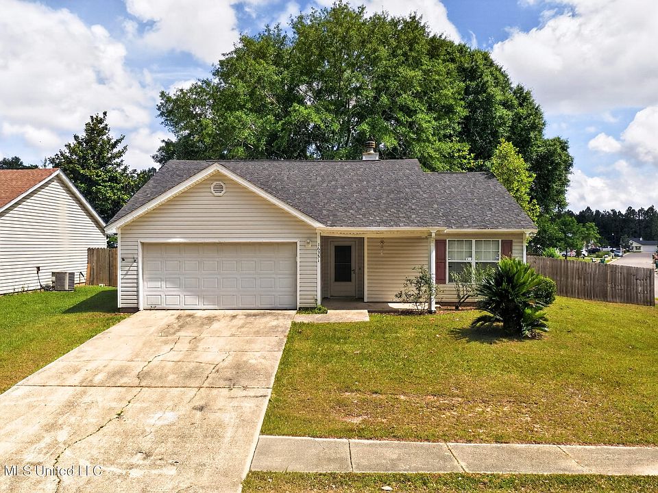 1st image of 16351 Greenglade Dr