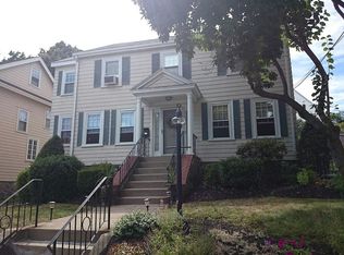 32 Russett Rd, West Roxbury, MA 02132