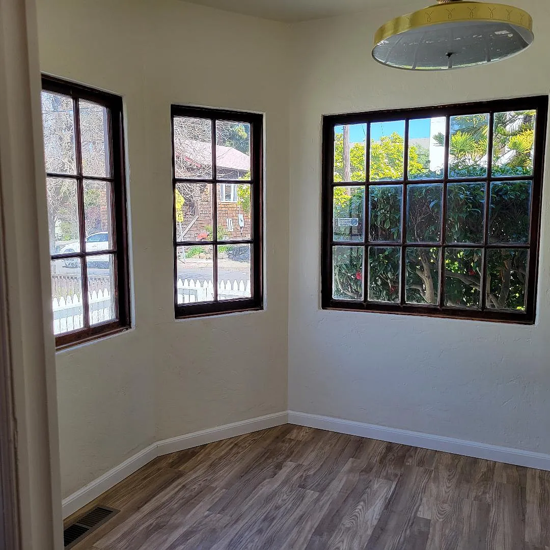 2 bed, 1061 sqft, $4,300 — Photo 4