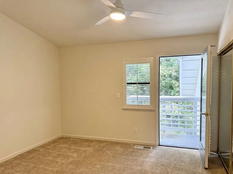 2600 Oak Rd #294 — Photo 14