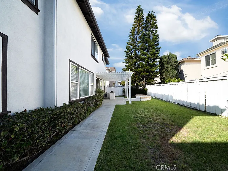 6 Petria — Photo 31