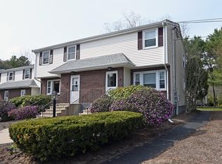 139 Burt St APT 1, Norton, MA 02766