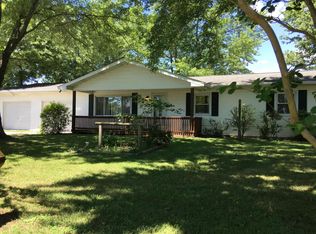 411 Ava Rd, Murphysboro, IL 62966