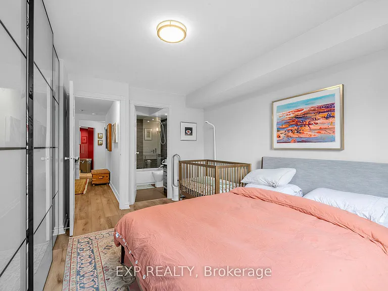 77 Maitland Pl #1127 — Photo 9