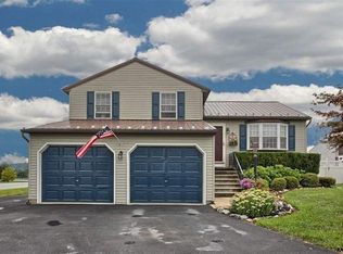 1000 Gora Rd S, York, PA 17404