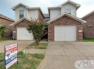 2327 Kingsway Dr, Arlington, TX 76012
