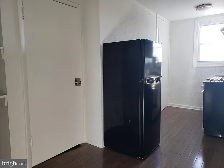 2208 S 15th St #3 — Photo 9