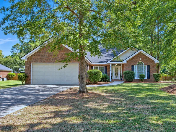 2712 Davenport Dr, Albany, GA 31721