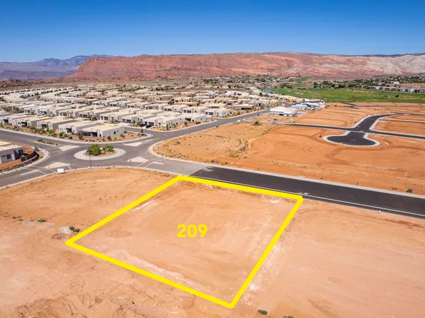 209 W Cinder Bluffs Pkwy #Pkw, Saint George, UT 84770