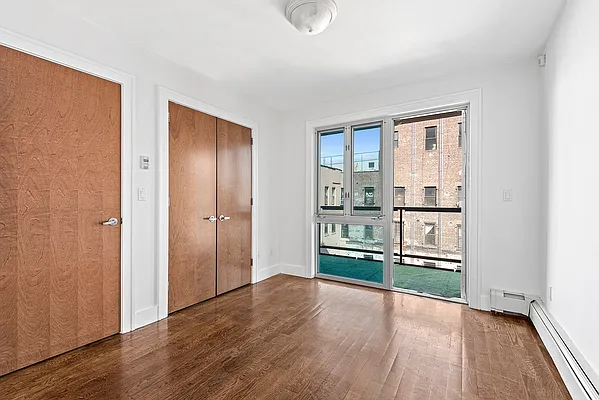 Rented by Compass | media 7