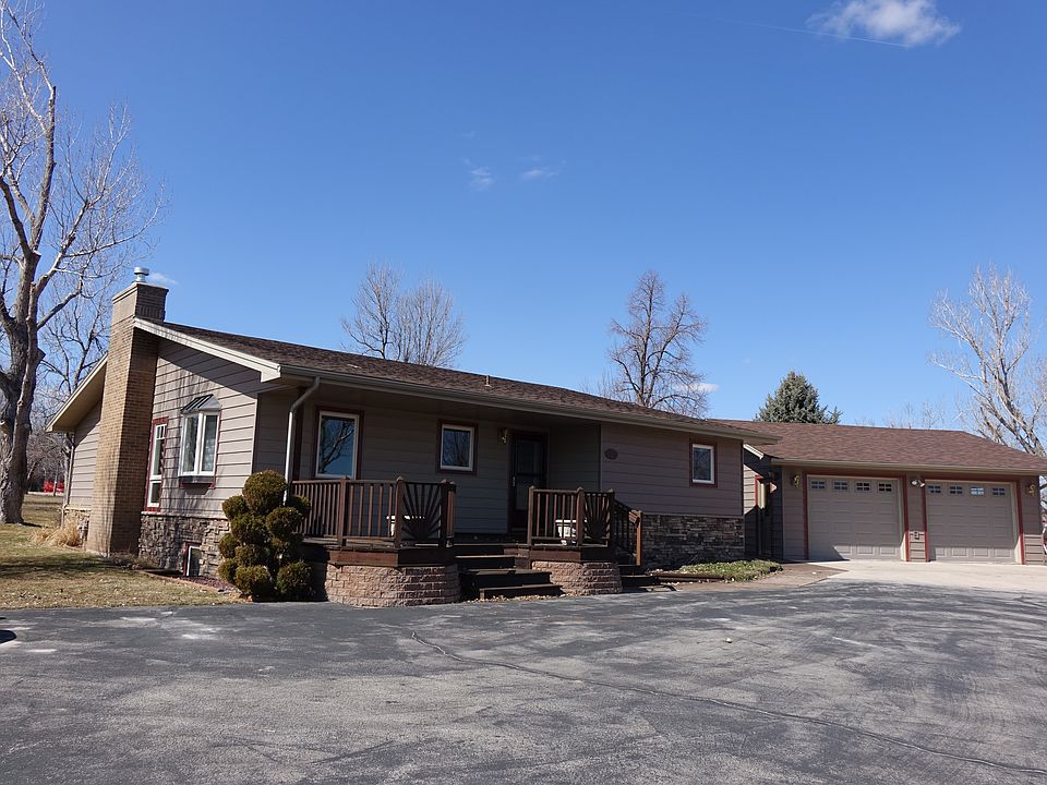 Front of house and garage 