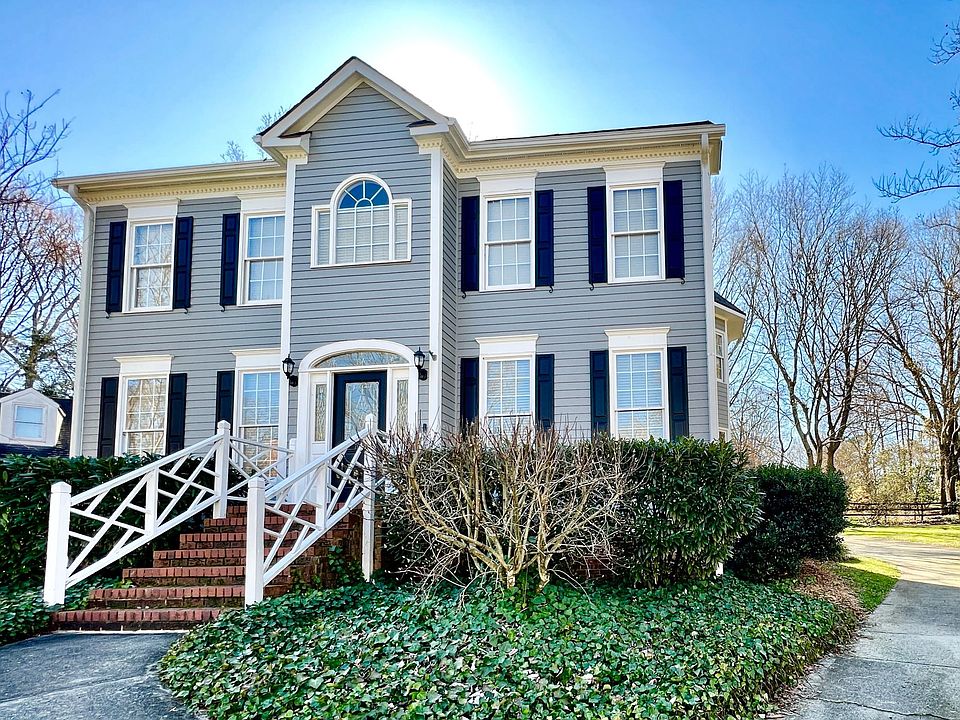 1st image of 7015 Foxglove Dr