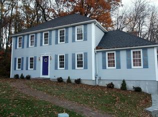 26 Sunrise Dr, Haverhill, MA 01835