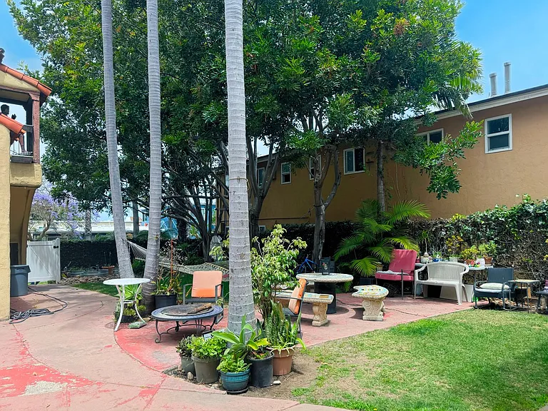 1725 Sunset Cliffs Blvd #2 — Photo 9