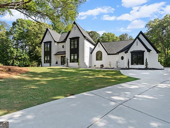 2nd image of 4032 Wesley Chapel Rd