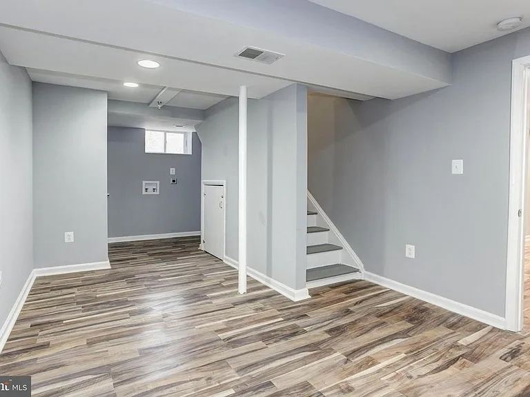 5755 Southern Ave — Photo 24