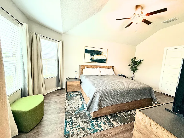 2018 Reserve Way — Photo 9