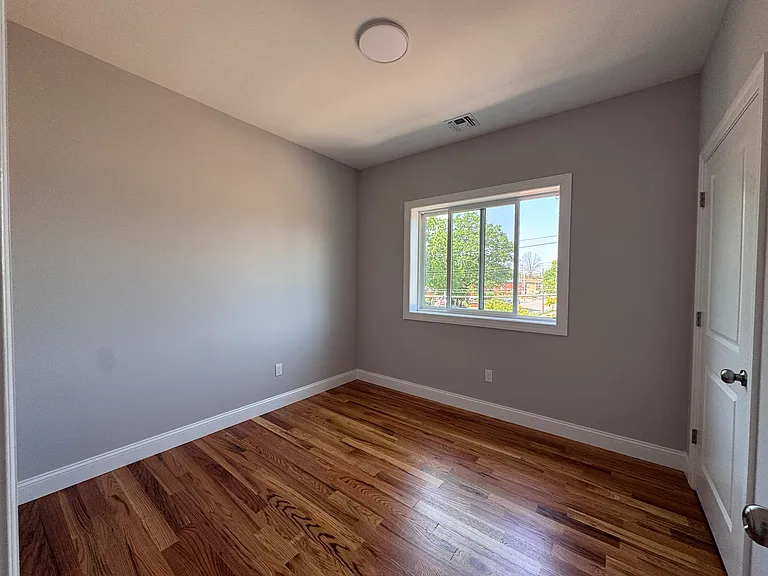 259 Caswell Ave #2 — Photo 12