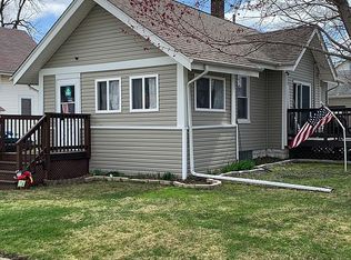 304 14th Ave, Moline, IL 61265